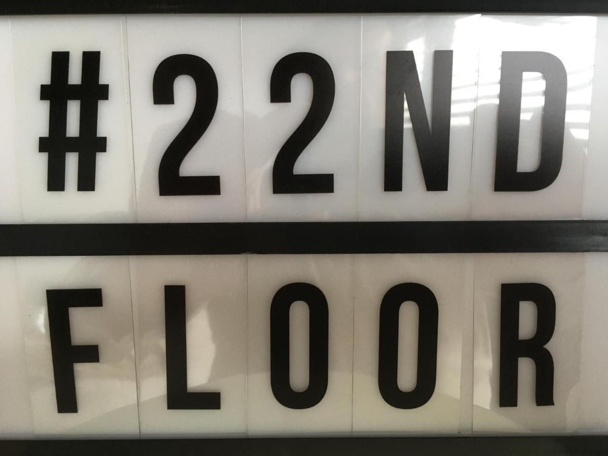 22Ndfloor Luxury Suite 奥斯滕德 外观 照片